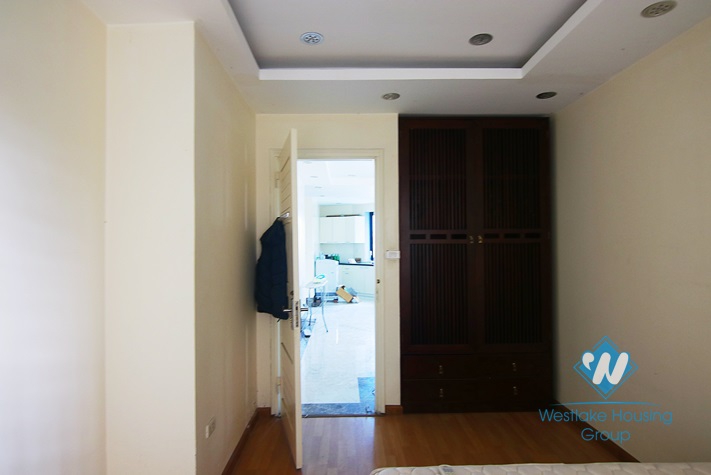 Big two bedrooms apartment for rent in Dong Da district, Ha Noi